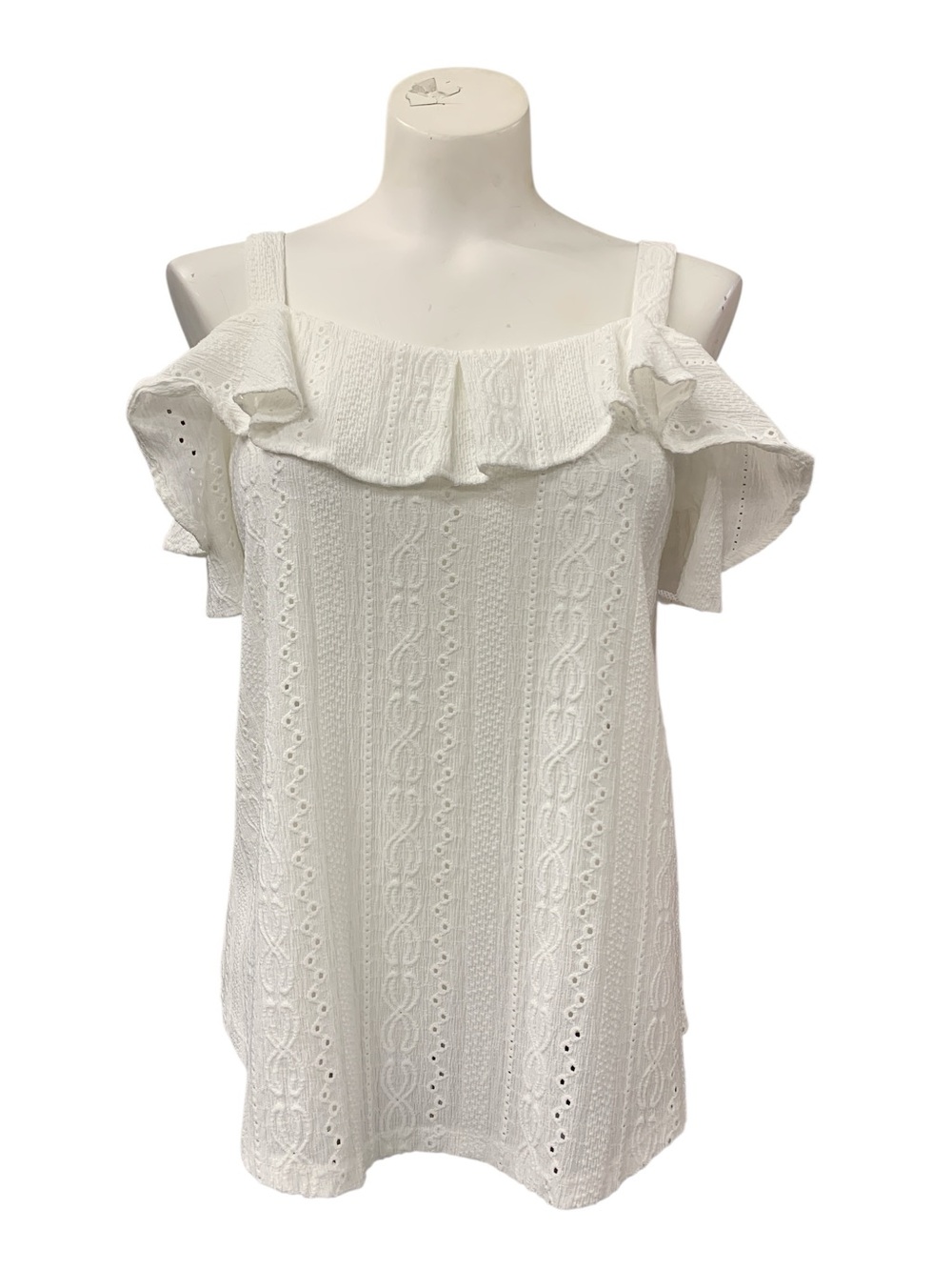 Cable & Gauge White Eyelet Ruffle Cold-Shoulder Camisole Size M